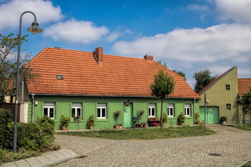 kloster zinna, deutschland - uraltes wohnhaus in der altstadt