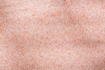 Pink Himalayan sea salt fine grain and crystals - obrazy, fototapety, plakaty