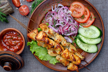 chicken kebab with fresh vegetables