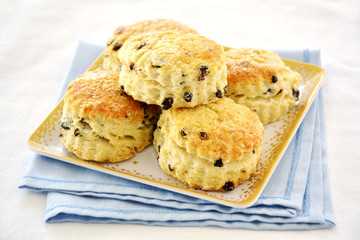 English currant scones
