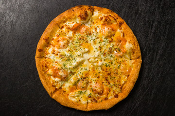 ピッツア　Italian home-made pizza