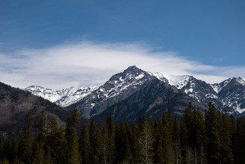 Fototapeta na wymiar Alberta Mountain 1