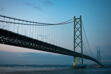 明石海峡大橋