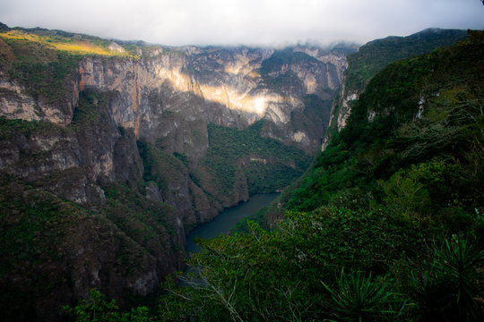 Sumidero Canyon. Chiapa de Corzo, Chiapas, Mexico