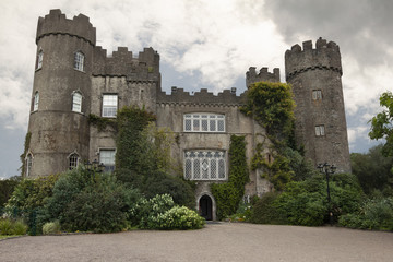 Fototapeta na wymiar Il castello di Malahide villaggio di Malahide Irlanda 