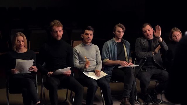 Horrible casting act, the jury is showing the way out