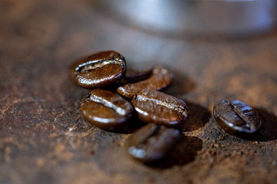 Backgrounds of Roasted coffee beans. © sinhyu