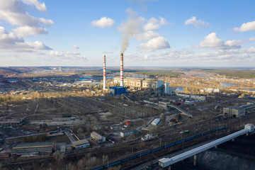 Thermal power plant generating electric energy through the conversion of chemical energy of fuel during combustion