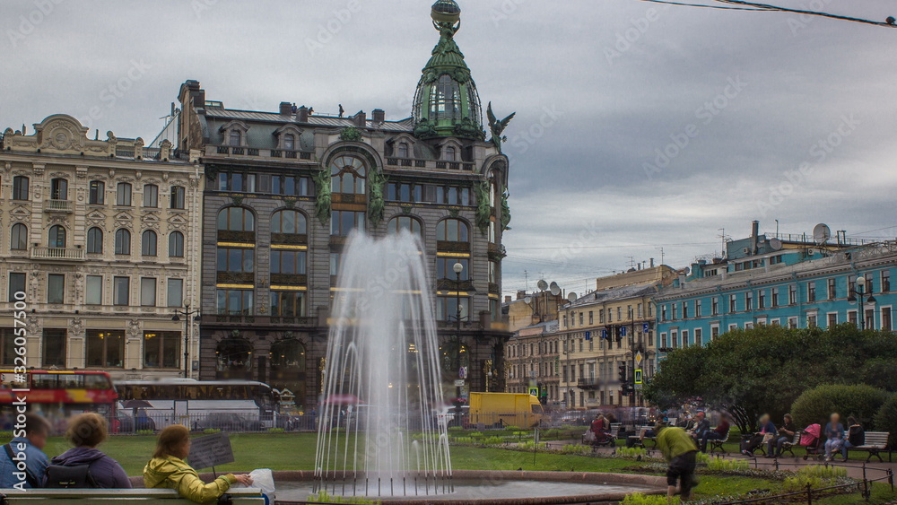 Wall mural Singer House and fountain in front of it near Kazan Cathedral timelapse. St. Petersburg, Russia