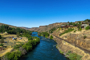 Fototapeta na wymiar Deschutes River landscape in Maupin on a beautiful morning and sunny day, Deschutes Canyon, Wasco county, Central Oregon, USA.