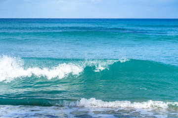 ocean waves crushing the beach