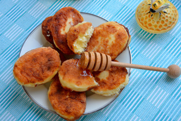 croissant with jam on a plate