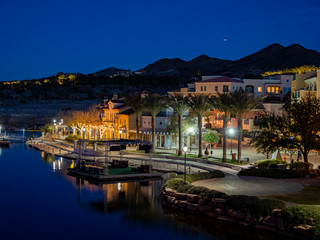 Fototapeta na wymiar Night view of the beautiful buildings in Lake Las Vegas
