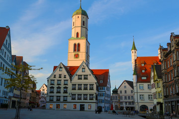 Obraz premium Blick auf den Marktplatz von Biberach an der Riss