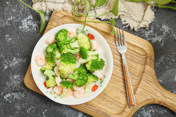 Fried shrimps with Broccoli