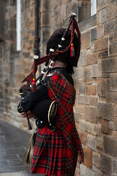 Scottish bagpiper