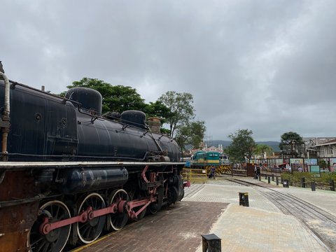 Steam train 