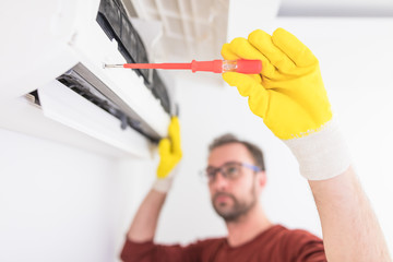 Aircondition service and maintenance, fixing AC unit and cleaning the filters.