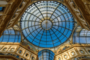 Obraz premium Glass dome of Galleria Vittorio Emanuele II in Milan, Italy's oldest shopping mall