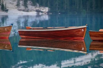 Riflessi sul lago di Braies