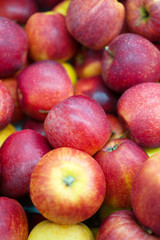 Fototapeta na wymiar Close-up view of organic red apples in supermarket.