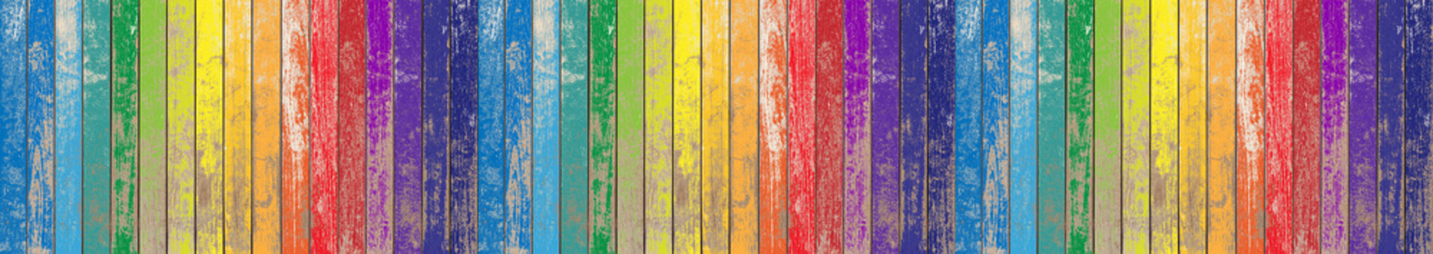 Fond bois de bardage aux couleurs de l’arc-en-ciel © Unclesam