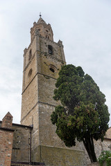 Fototapeta na wymiar Medieval cathedral of Atri, Italy