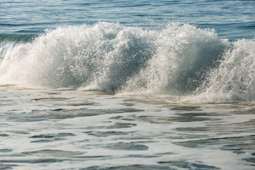 Fototapeta na wymiar Ocean waves 