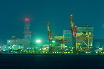 関門海峡対岸から望む北九州工業地帯の夜景【福岡県】