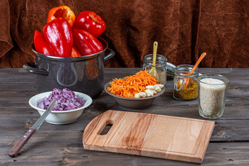 Shredded components for use in stuffed peppers