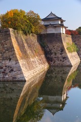 Fototapeta na wymiar Osaka Castle walls