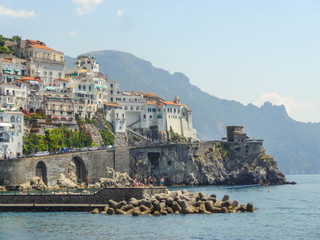 Fototapeta premium Atrani und Amalfi, Amalfiküste, italien