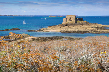 Saint-Malo grand B&eacute; island