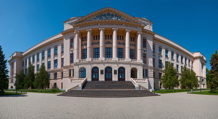 Fototapeta na wymiar Novocherkassk Polytechnic Institute, panorama.