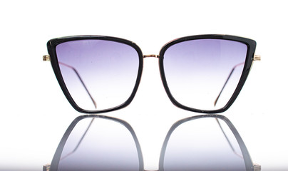 Lentes de sol para el verano en todos los colores