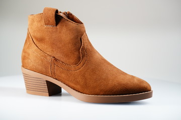 calzado de piel hecho a mano, botas, zandalias, huaraches, tenis, tacones, zapatos, zapatillas