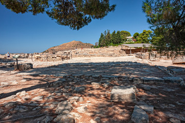 Fototapeta na wymiar The ruins of the ancient city of Festos on the island of Crete in Greece.