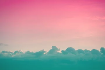 Türaufkleber Hell-pink Bunter bewölkter Himmel bei Sonnenuntergang. Farbverlauf. Himmel Textur. Abstrakter Naturhintergrund