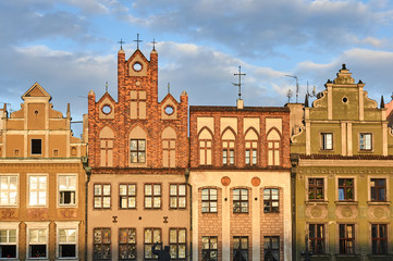 Fototapeta premium Facades of historic tenement houses on the market square in Poznan, Poland.