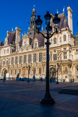 Obraz premium view of the Paris with the Hotel de Ville City Hall