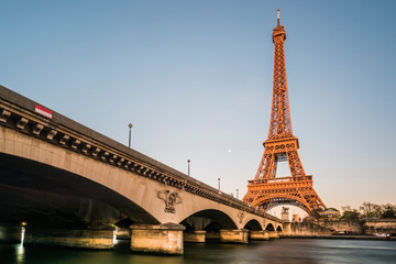 eiffel tower in paris