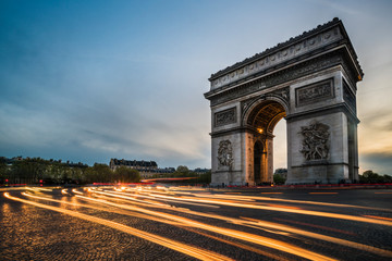 arch of triumph in paris