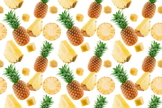 seamless pattern with pineapple and pineapple slices