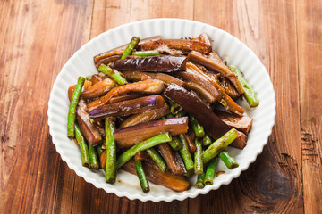 Eggplant fried beans, Chinese food