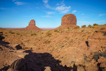 the scenic drive in the monument valley, usa