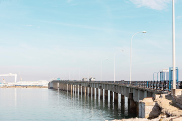 Fototapeta na wymiar Puente Carranza, entrada a la ciudad de Cádiz, España.