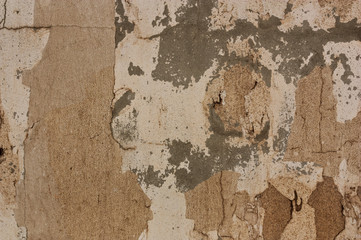 Close-up of a wall to which the paint has fallen