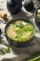 Healthy Japanese Tofu Miso Soup