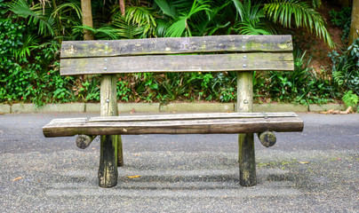 Naklejka premium Solid wood bench