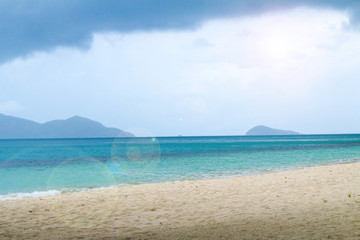 Fototapeta na wymiar White sand beaches, crystal clear water in Thailand
